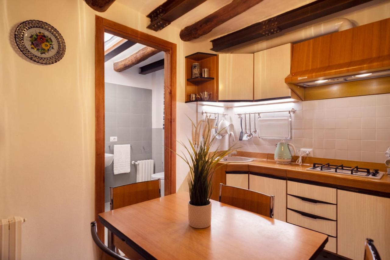 Casa Donna Aiuola Apartment Naples Exterior photo
